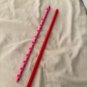 Charcharms set of 2 Heart Patterned Pink and Red 40oz Straws.